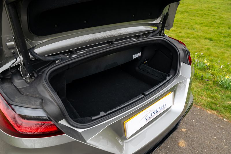 BMW M8 Competition Convertible 4.4 V8