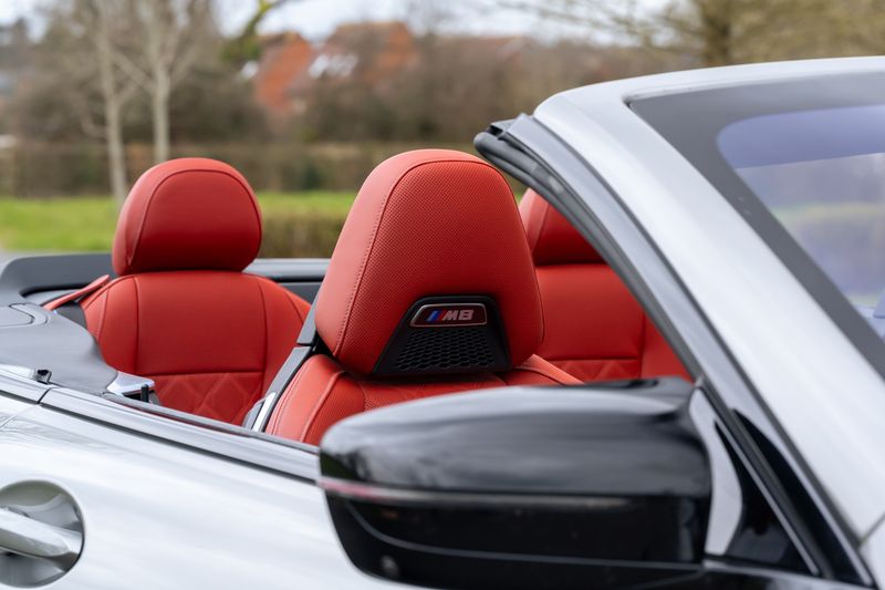 BMW M8 Competition Convertible 4.4 V8