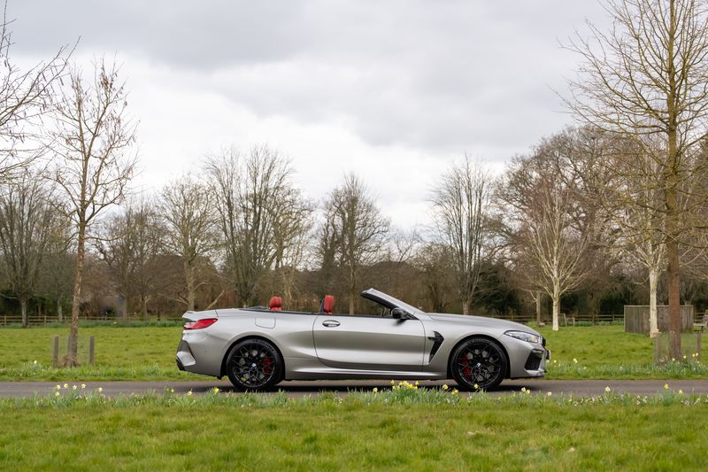 BMW M8 Competition Convertible 4.4 V8