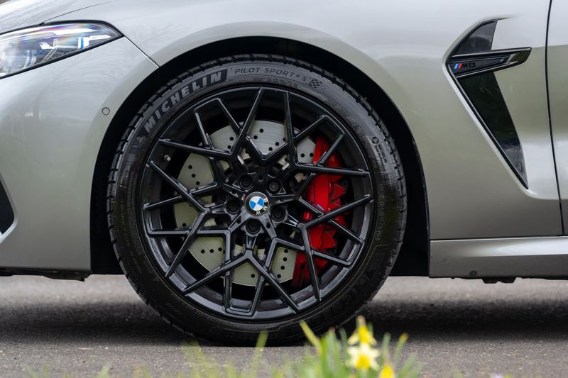 BMW M8 Competition Convertible 4.4 V8