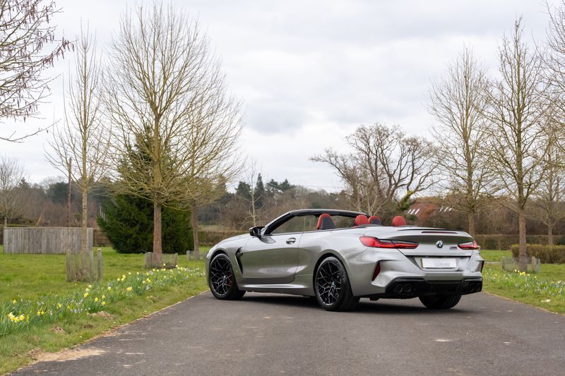 BMW M8 Competition Convertible 4.4 V8