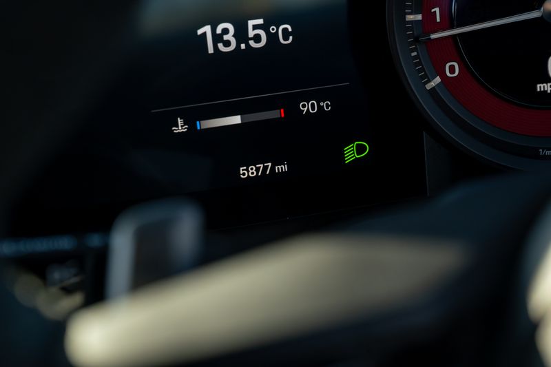 Porsche 911 (992) Carrera 4 GTS PDK