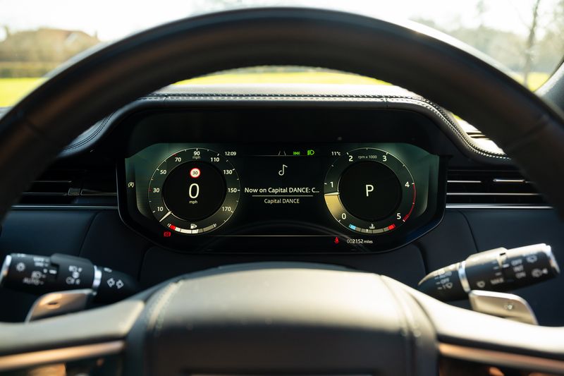 Range Rover D350 Autobiography Long Wheelbase (VAT Q)