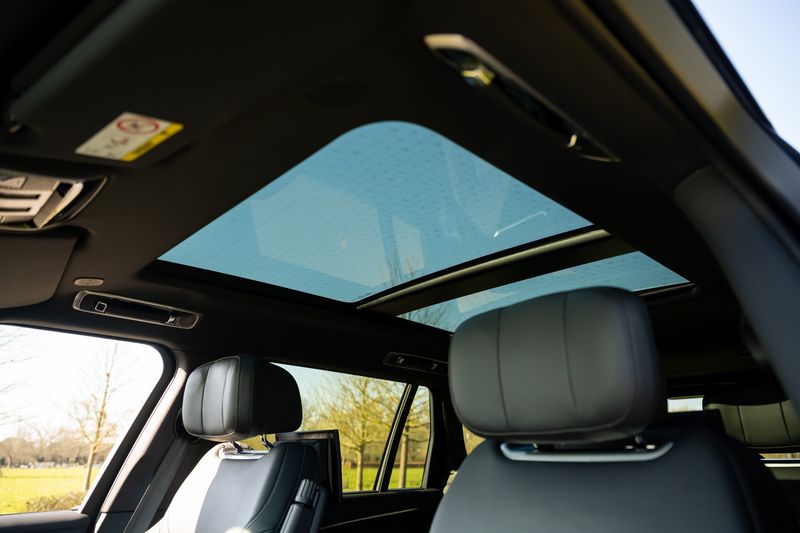 Range Rover D350 Autobiography Long Wheelbase (VAT Q)