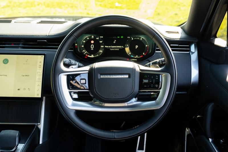 Range Rover D350 Autobiography Long Wheelbase (VAT Q)