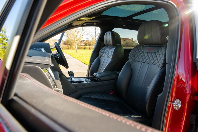 Bentley Bentayga V8 Auto 4WD