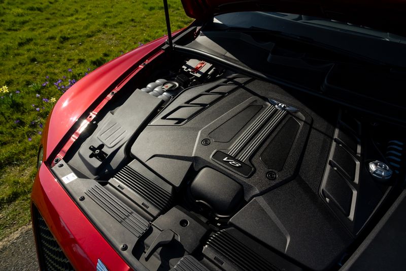 Bentley Bentayga V8 Auto 4WD