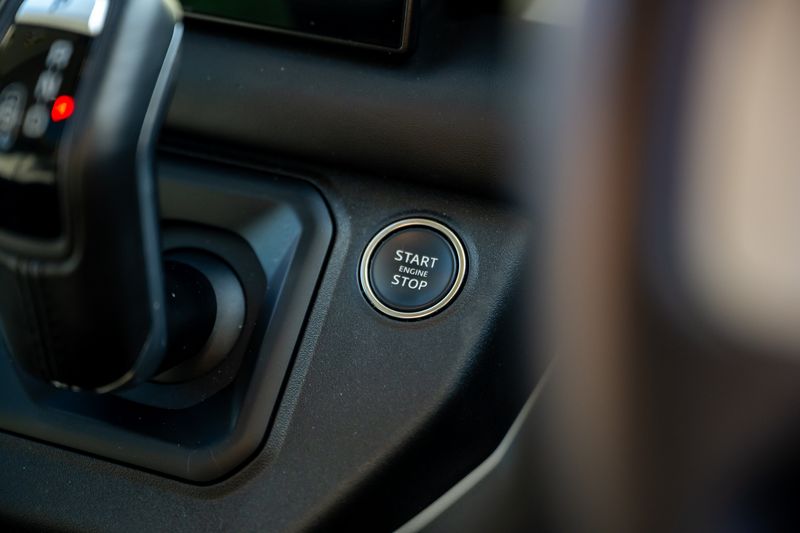 Land Rover Defender 110 D300 X-Dynamic HSE 'URBAN Kit '