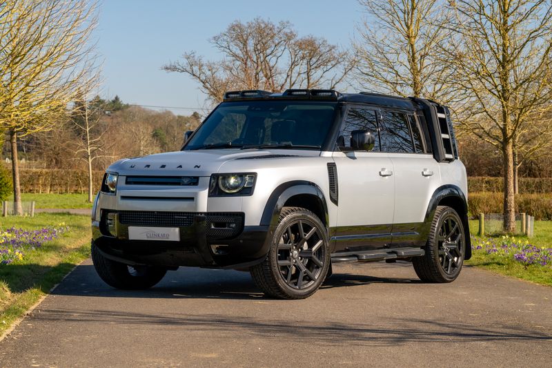 Land Rover Defender 110 D300 X-Dynamic HSE 'URBAN Kit '
