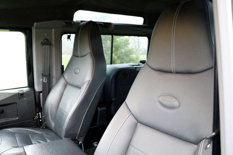 Landrover Defender 90 2.2TD XS Urban Truck Edition