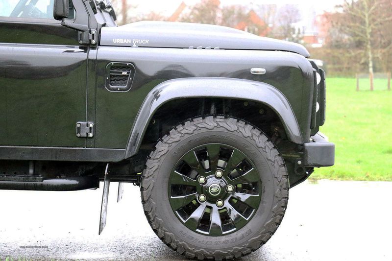 Landrover Defender 90 2.2TD XS Urban Truck Edition