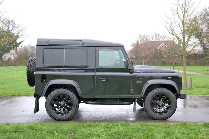 Landrover Defender 90 2.2TD XS Urban Truck Edition