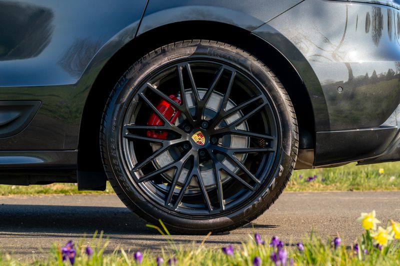 Porsche Macan GTS PDK