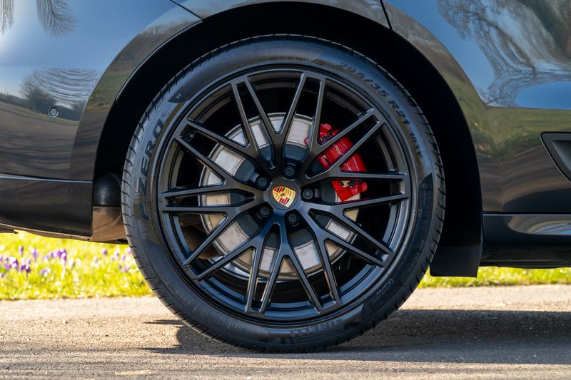 Porsche Macan GTS PDK