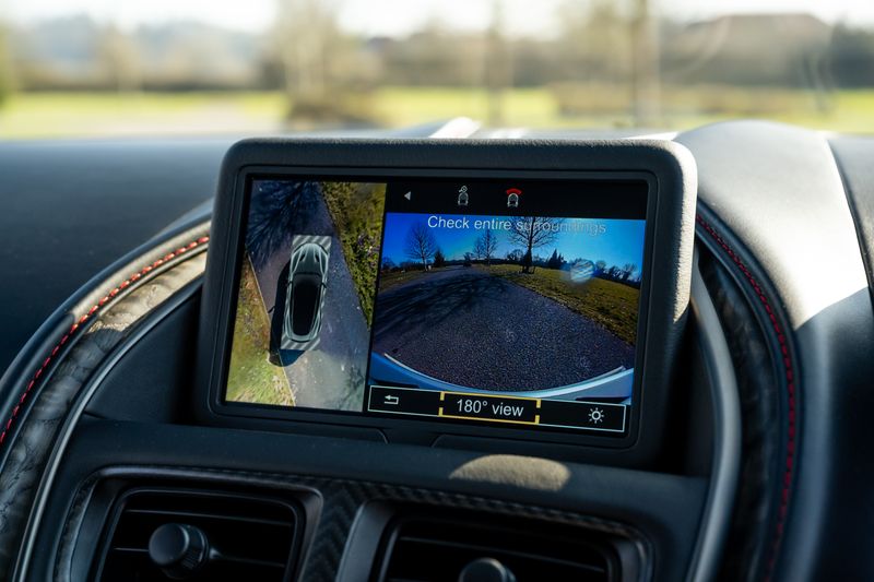 Aston Martin DBS V12 Superleggera OHMSS 1-50