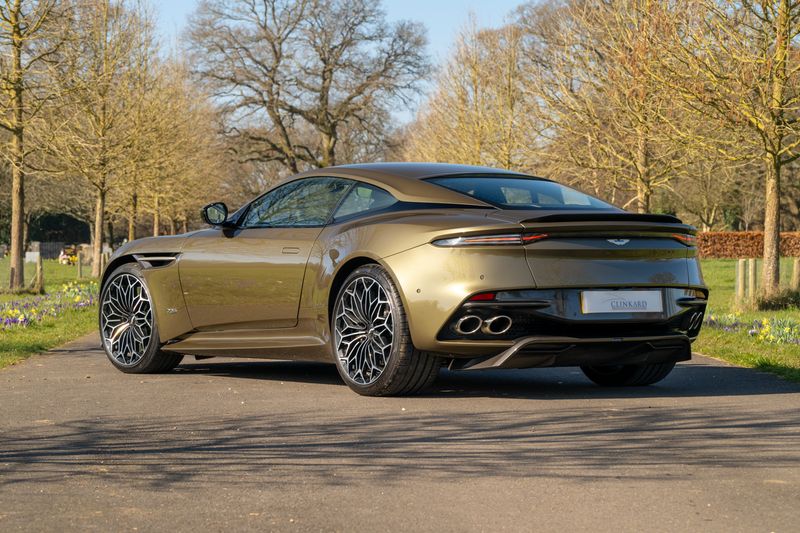 Aston Martin DBS V12 Superleggera OHMSS 1-50