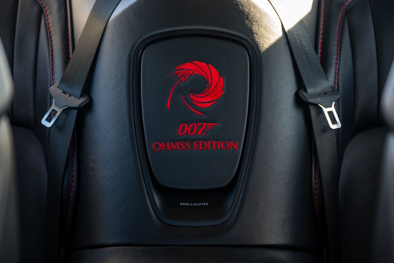 Aston Martin DBS V12 Superleggera OHMSS 1-50