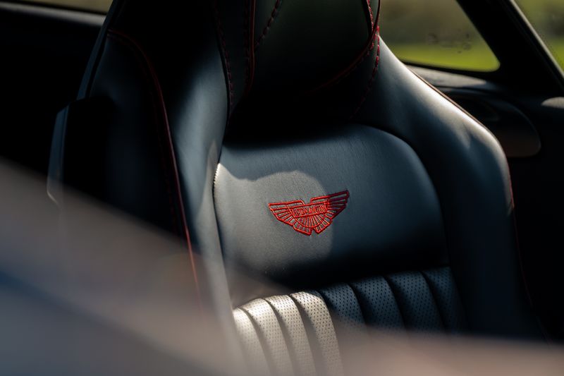 Aston Martin DBS V12 Superleggera OHMSS 1-50