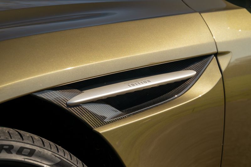 Aston Martin DBS V12 Superleggera OHMSS 1-50