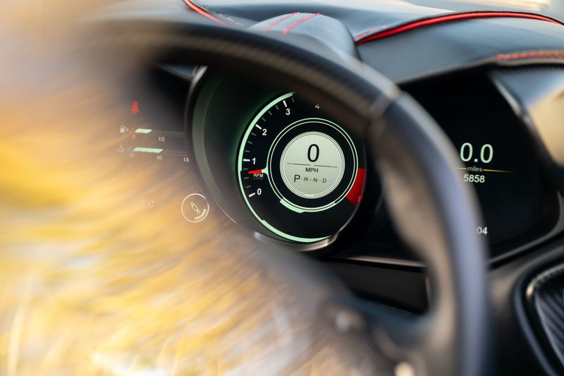 Aston Martin DBS V12 Superleggera OHMSS 1-50