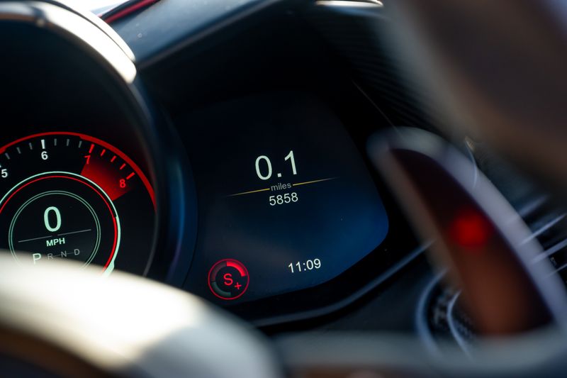 Aston Martin DBS V12 Superleggera OHMSS 1-50