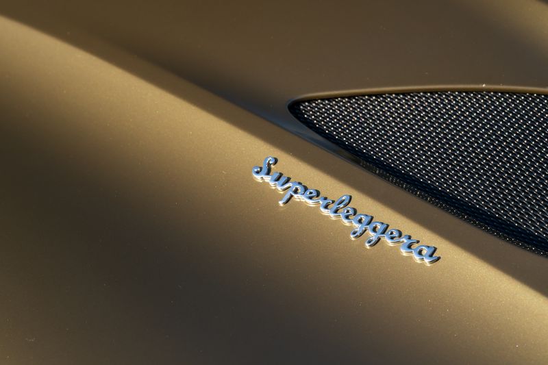 Aston Martin DBS V12 Superleggera OHMSS 1-50