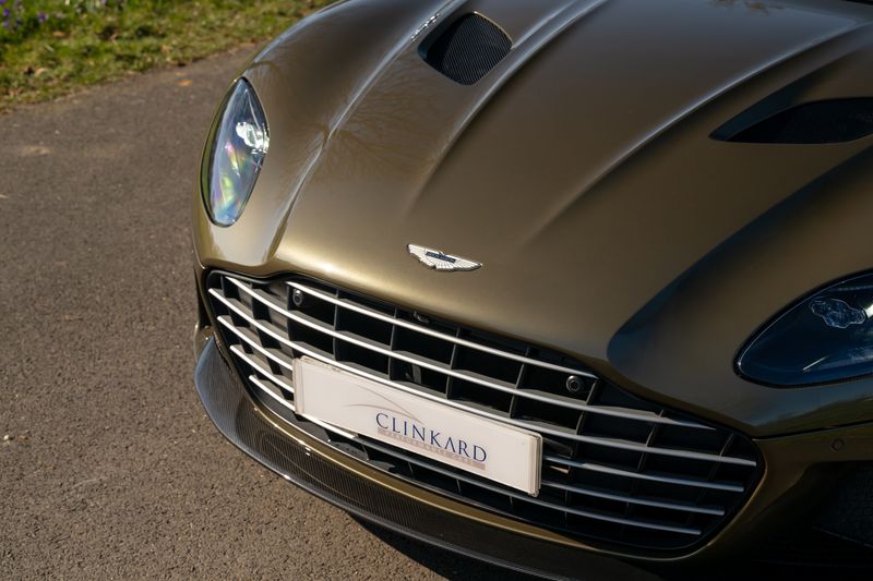 Aston Martin DBS V12 Superleggera OHMSS 1-50