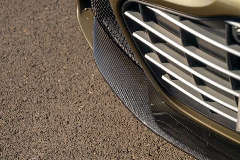 Aston Martin DBS V12 Superleggera OHMSS 1-50