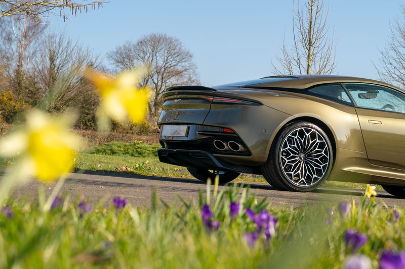 Aston Martin DBS V12 Superleggera OHMSS 1-50