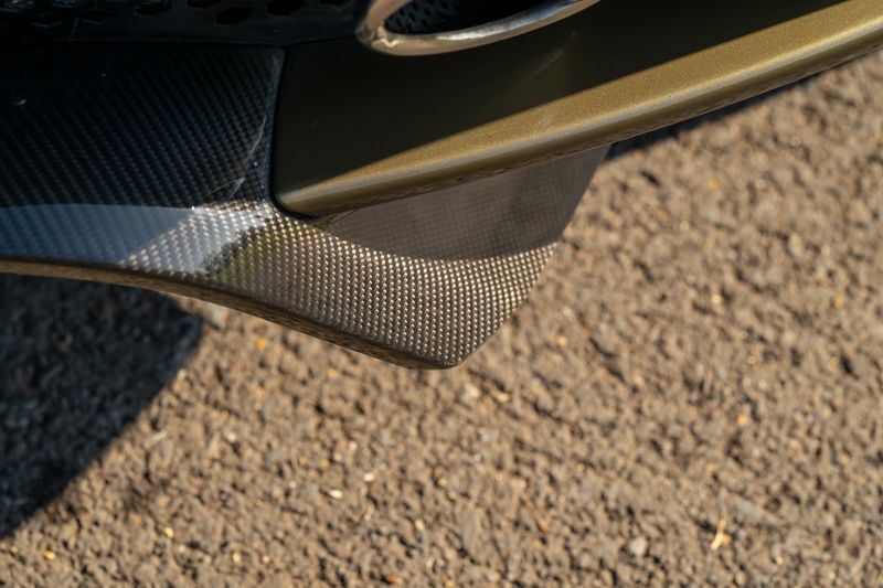 Aston Martin DBS V12 Superleggera OHMSS 1-50