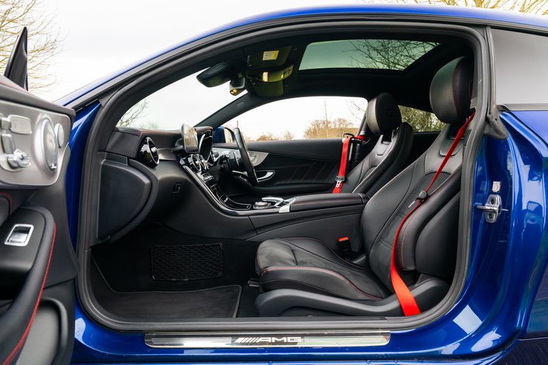 Mercedes-Benz C43 V6 AMG Coupe (Premium Plus)