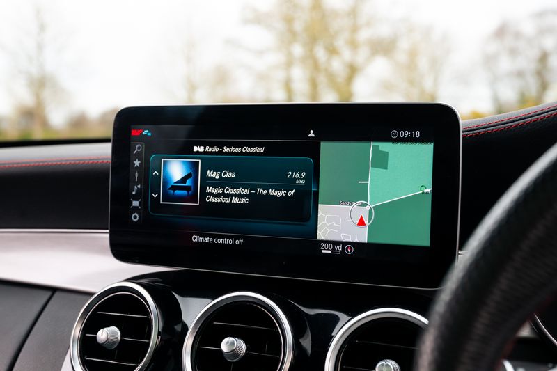 Mercedes-Benz C43 V6 AMG Coupe (Premium Plus)