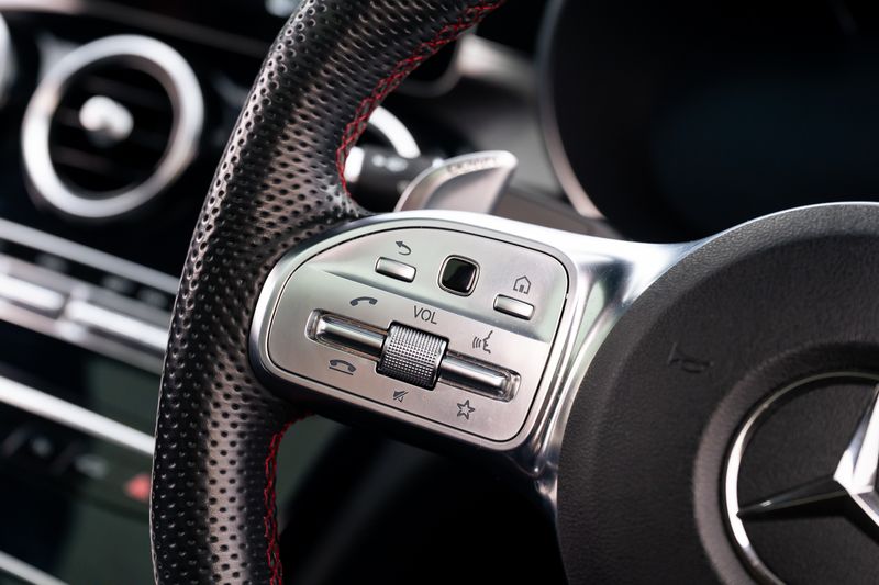 Mercedes-Benz C43 V6 AMG Coupe (Premium Plus)