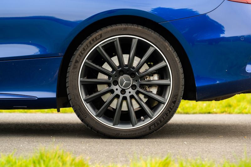 Mercedes-Benz C43 V6 AMG Coupe (Premium Plus)