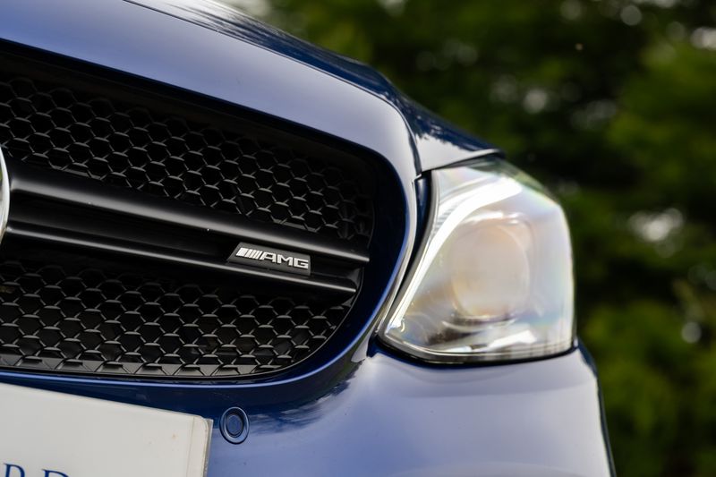 Mercedes-Benz C43 V6 AMG Coupe (Premium Plus)