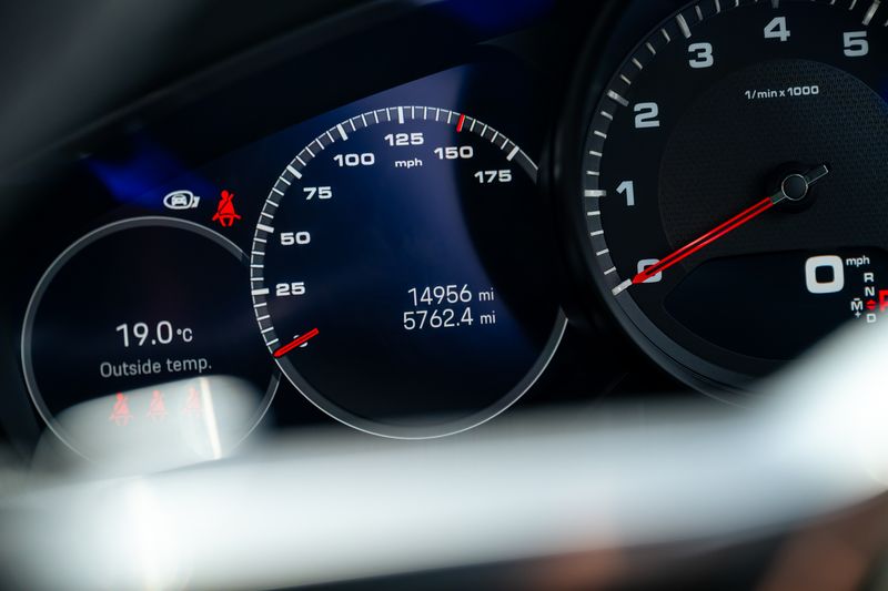 Porsche Cayenne 3.0T V6 Platinum Edition Tiptronic S 4WD