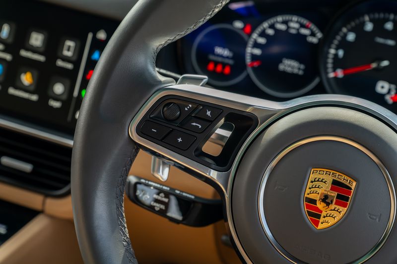 Porsche Cayenne 3.0T V6 Platinum Edition Tiptronic S 4WD