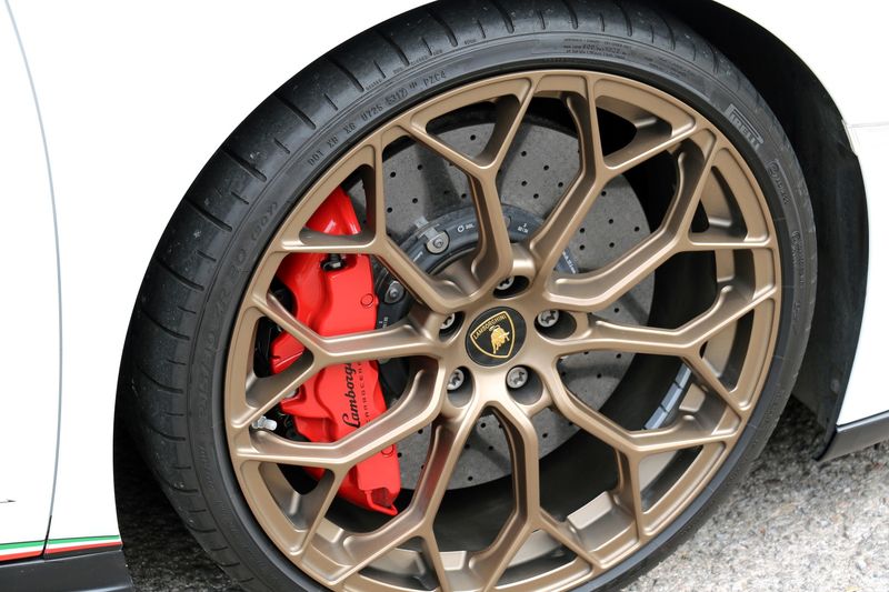 2018 Lamborghini Huracan LP 640-4 PERFORMANTE