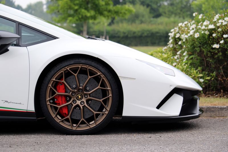 2018 Lamborghini Huracan LP 640-4 PERFORMANTE