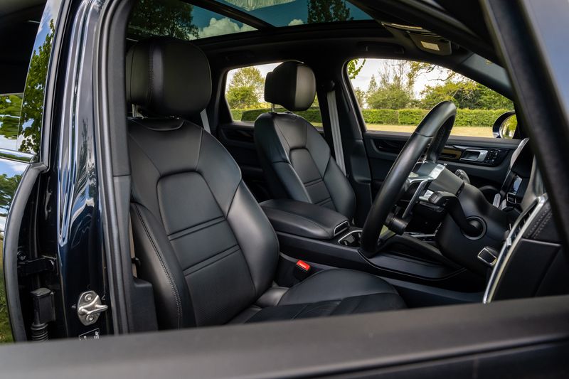 Porsche Cayenne 3.0 V6 E-Hybrid Tiptronic S 4WD