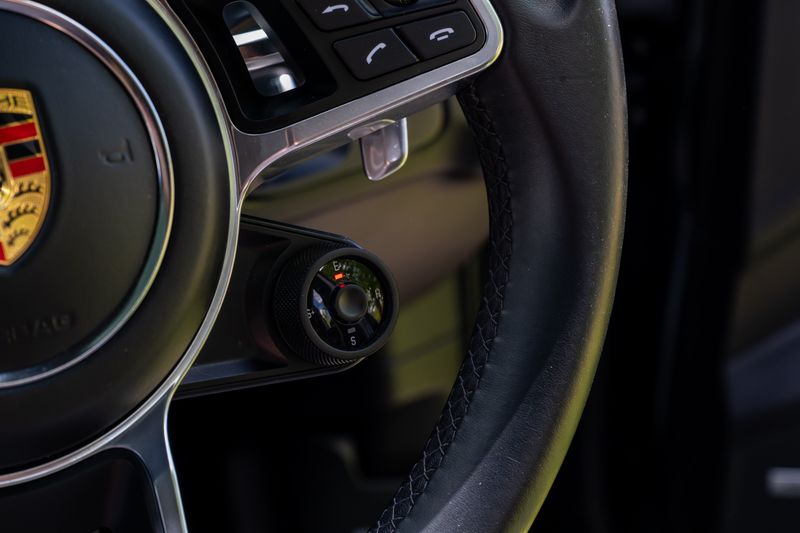 Porsche Cayenne 3.0 V6 E-Hybrid Tiptronic S 4WD