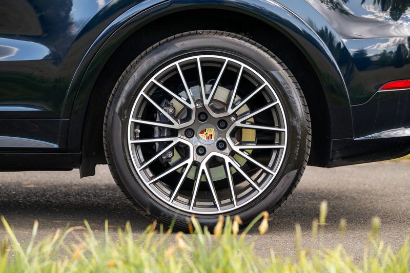 Porsche Cayenne 3.0 V6 E-Hybrid Tiptronic S 4WD