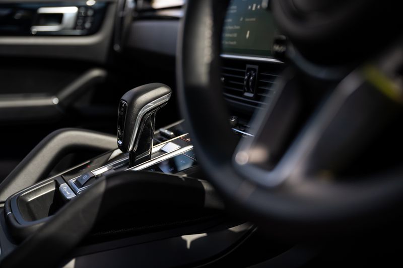 Porsche Cayenne 3.0 V6 E-Hybrid Tiptronic S 4WD