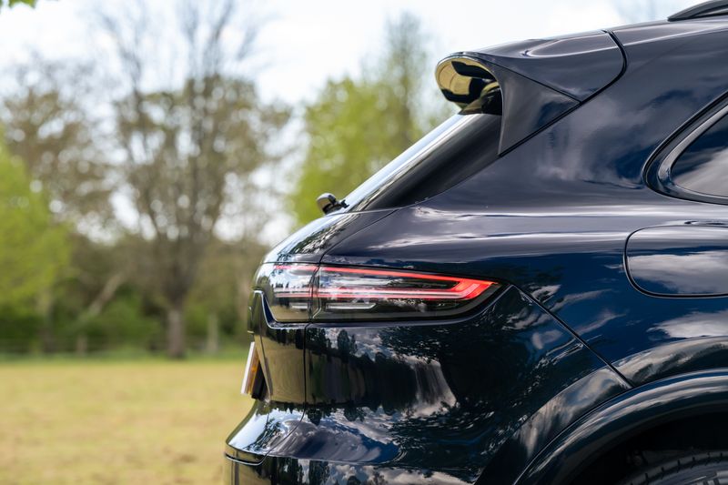 Porsche Cayenne 3.0 V6 E-Hybrid Tiptronic S 4WD