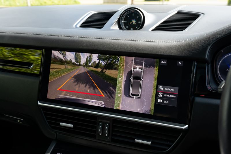 Porsche Cayenne 3.0 V6 E-Hybrid Tiptronic S 4WD