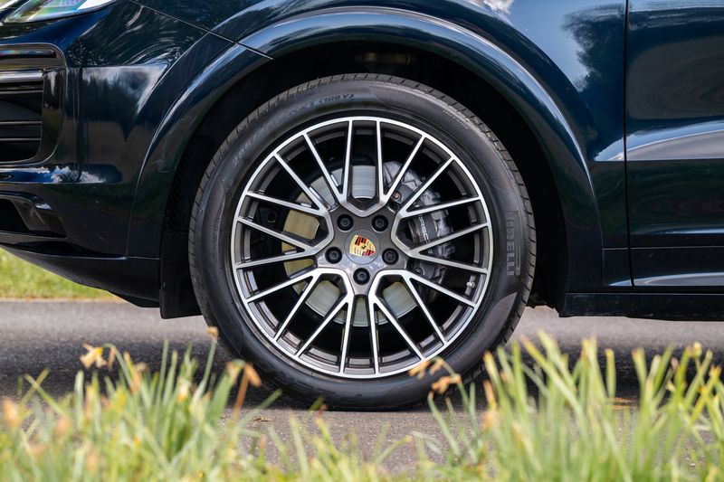 Porsche Cayenne 3.0 V6 E-Hybrid Tiptronic S 4WD