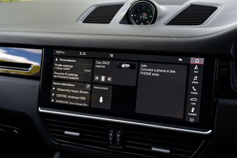 Porsche Cayenne 3.0 V6 E-Hybrid Tiptronic S 4WD