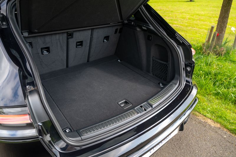 Porsche Macan 2.9T V6 GTS PDK 4WD