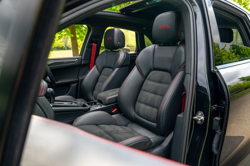 Porsche Macan 2.9T V6 GTS PDK 4WD