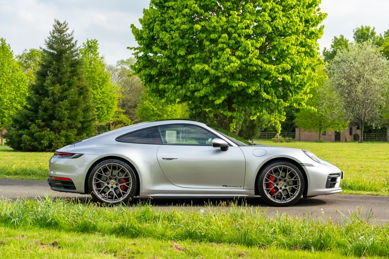 Porsche 911 (992) Carrera S PDK